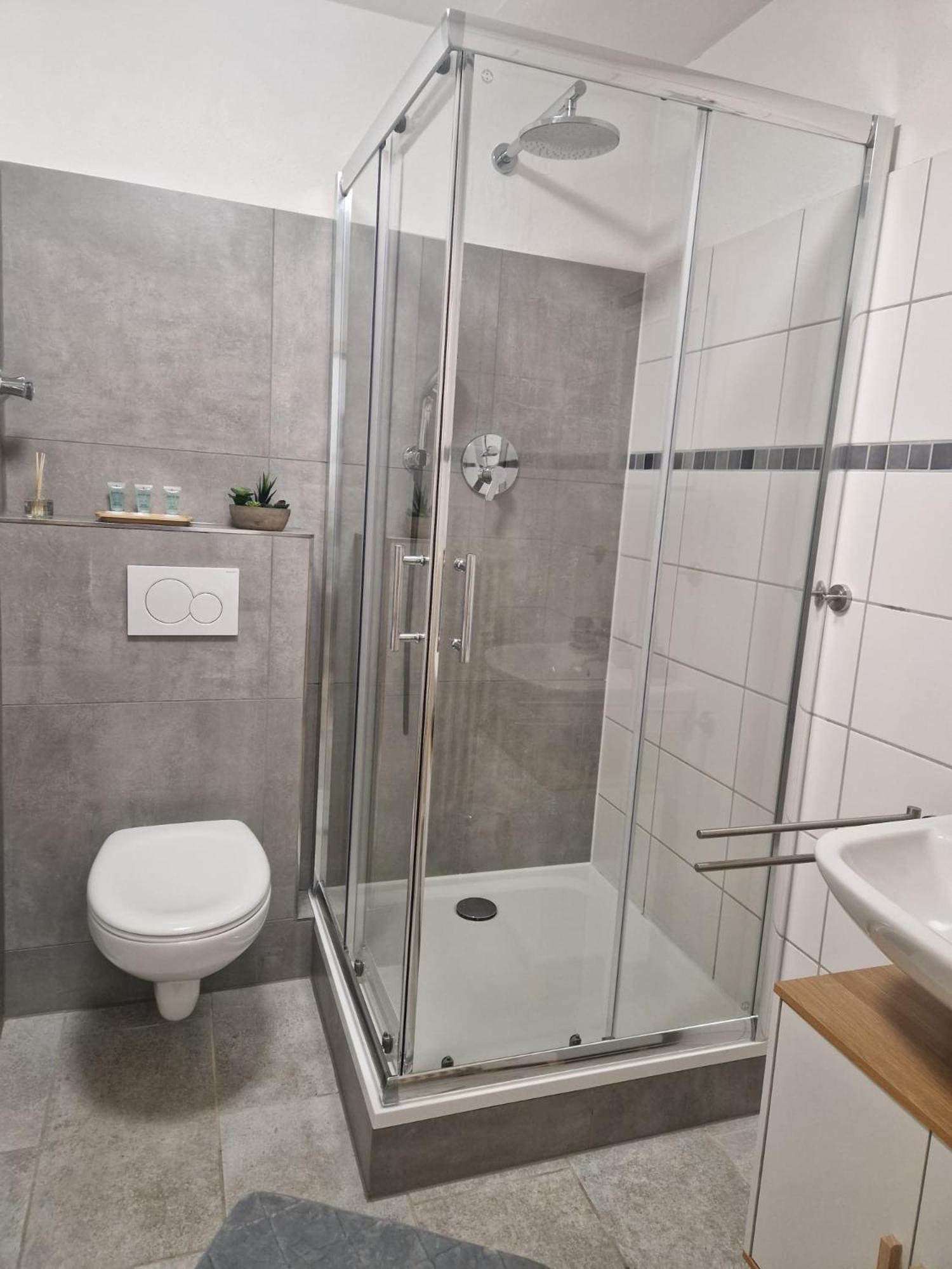 Dehome - Enjoy - Stay By Central Station Koblenz  Dış mekan fotoğraf