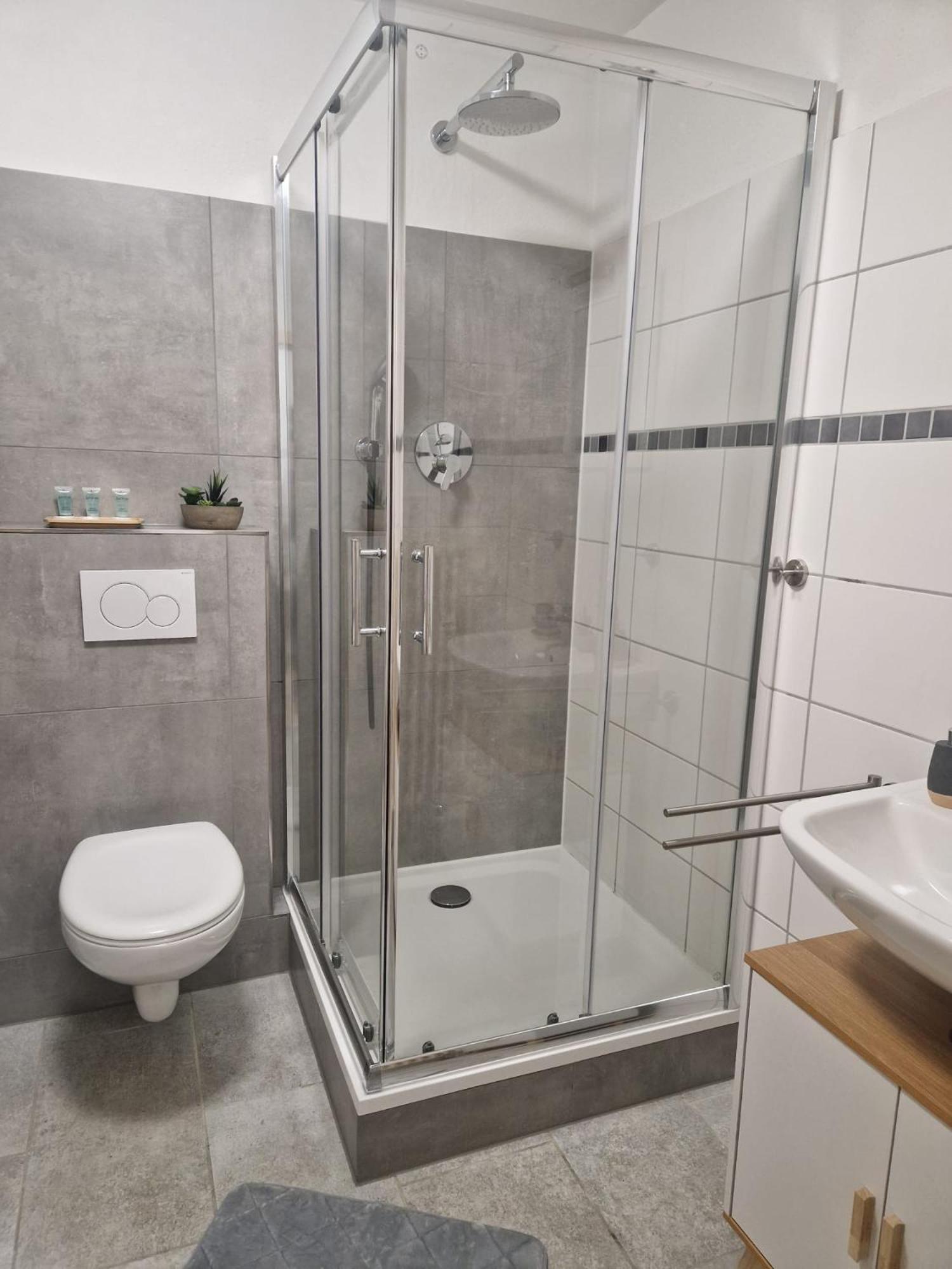 Dehome - Enjoy - Stay By Central Station Koblenz  Dış mekan fotoğraf